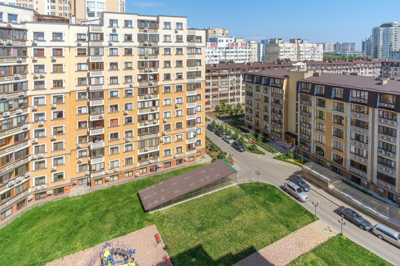 Apartamento Lakki Odesa Exterior foto